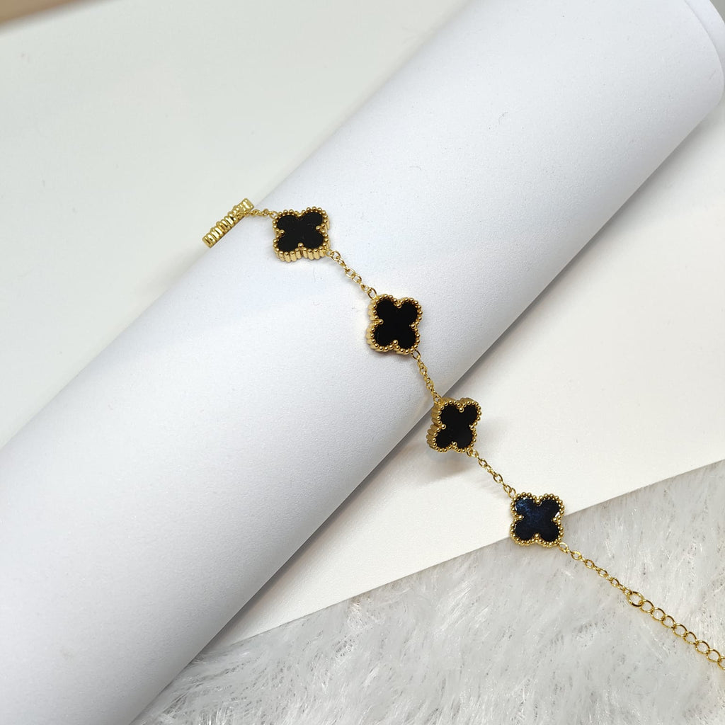 3 in 1 B/W clover Bracelet